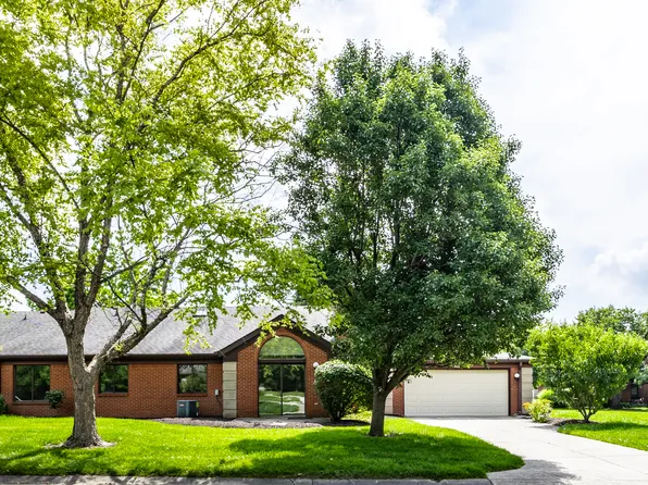 9223 Golden Oaks E, Indianapolis, IN 46260