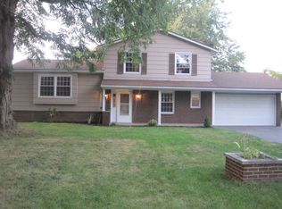 377 Judy Ann Dr, Rochester, NY 14616