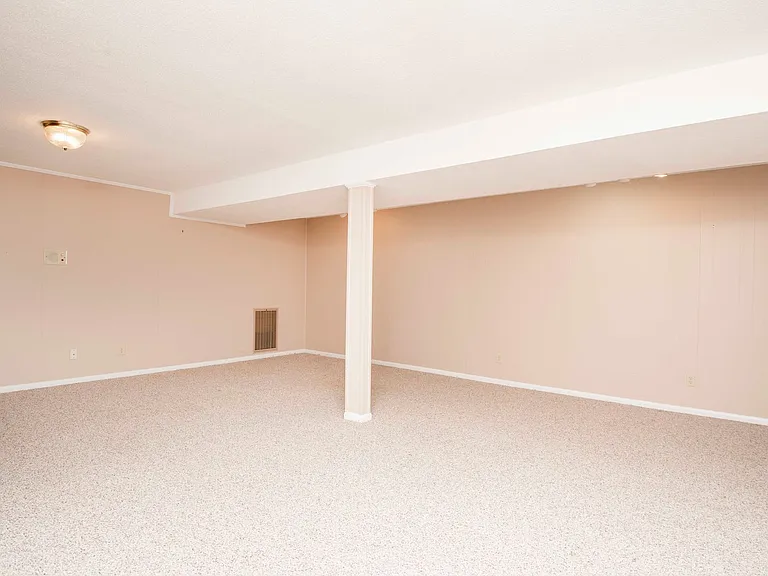 3924 Arline Dr — Photo 43