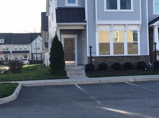 8051 Ellendale Dr, Mechanicsville, VA 23116