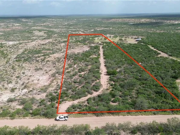 Alejandrenas Rd, Zapata, TX 78076