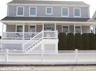 1027 Barnegat Ln, Mantoloking, NJ 08738