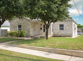 1938 W Mistletoe Ave, San Antonio, TX 78201