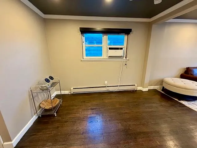 205 Zabriskie St #1 — Photo 10