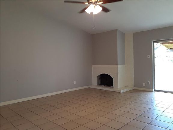 2nd image of 1409 Cedar Keys Dr