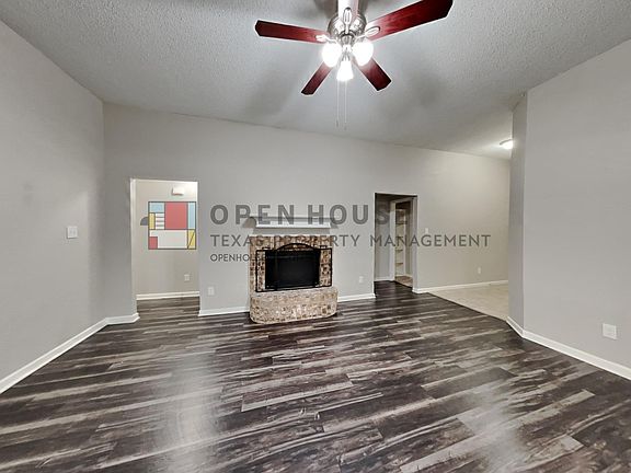 3rd image of 3908 Malibu Sun Dr