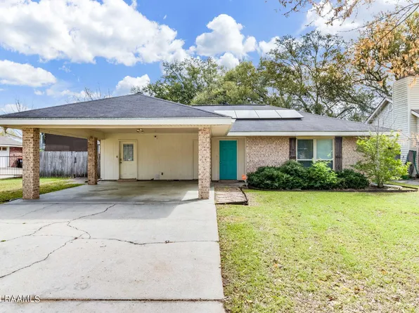 227 Sunflower Dr, Lafayette, LA 70508