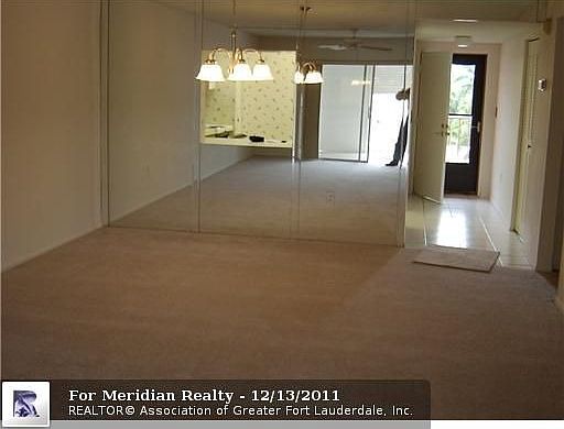 4th image of 4629 Poinciana St APT 411