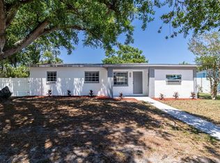 704 E 114th Ave, Tampa, FL 33612