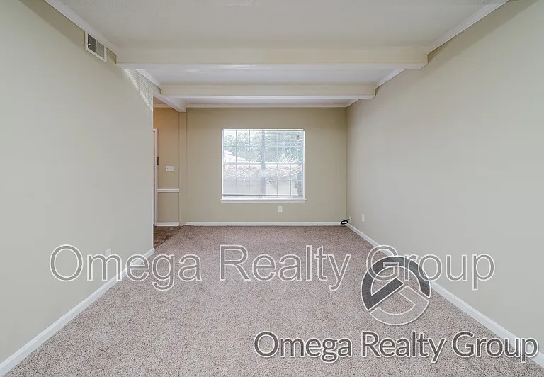 2262 Chapel Hill Rd — Photo 5