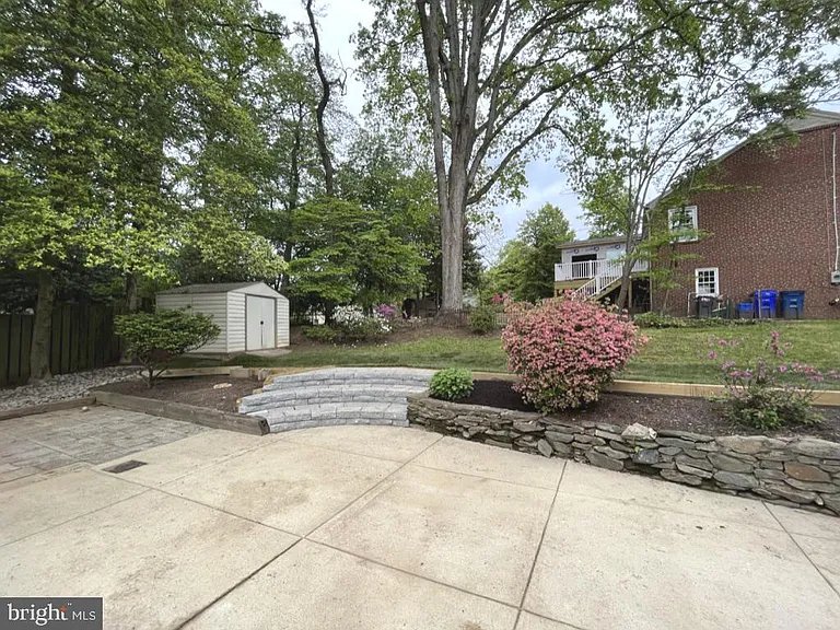 4408 Glenridge St — Photo 6