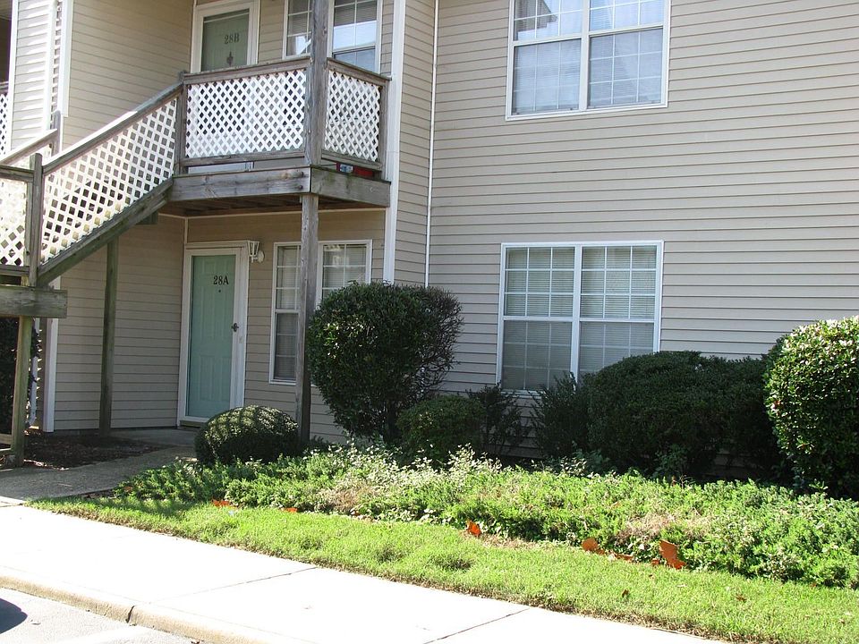 Exterior - Lower Unit - Maintence Free