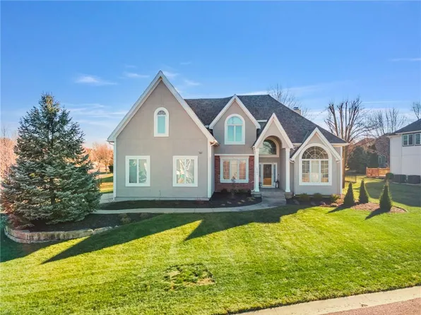 14701 Farley St, Overland Park, KS 66221