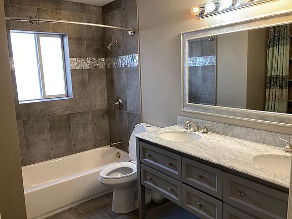 Main floor bath