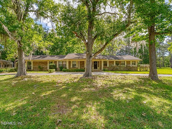 2nd image of 675 TARA FARMS Drive