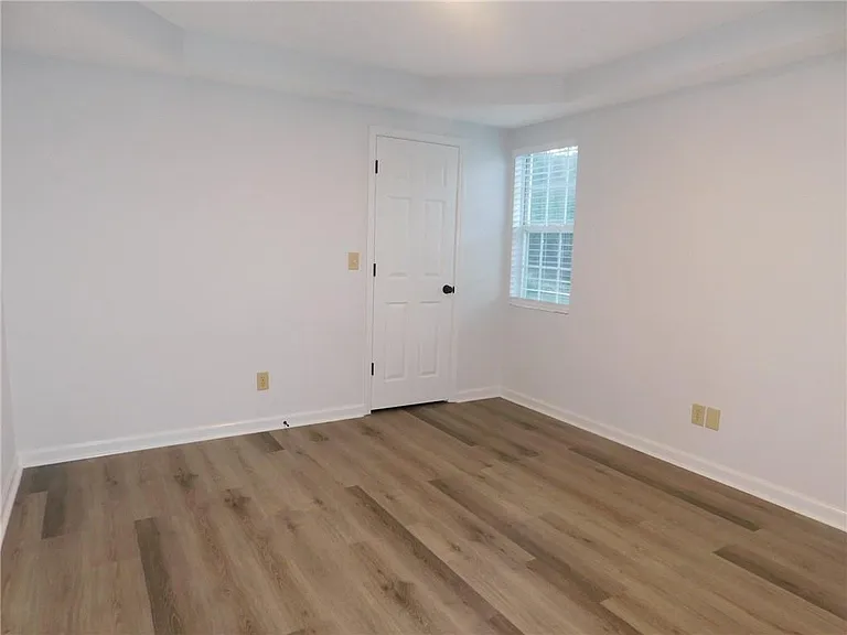 107L Rock Garden Pl — Photo 10