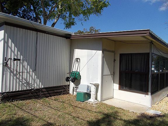 2nd image of 1450 Madeline Ave #35