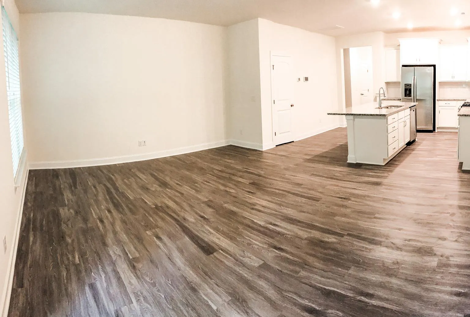 3 bed, 2.5 bath, 1780 sqft, $2,300 — Photo 4
