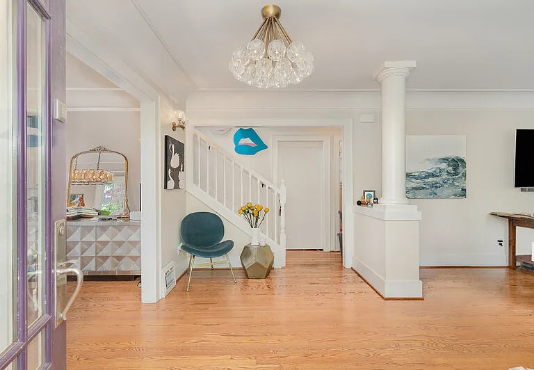 3901 S Court St — Photo 23