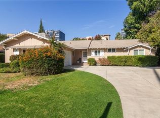16101 Dickens St, Encino, CA 91436