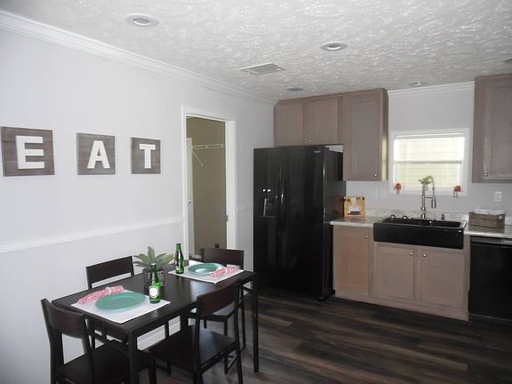 4th image of 8219 W Charmaine Dr #239