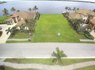 628 Regatta Way, Bradenton, FL 34208