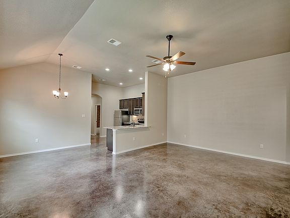 3rd image of 108 Samuel Dr #B