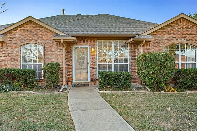 1st image of 2619 Palisades Pl