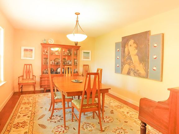 4th image of 1026 Imperial Dr