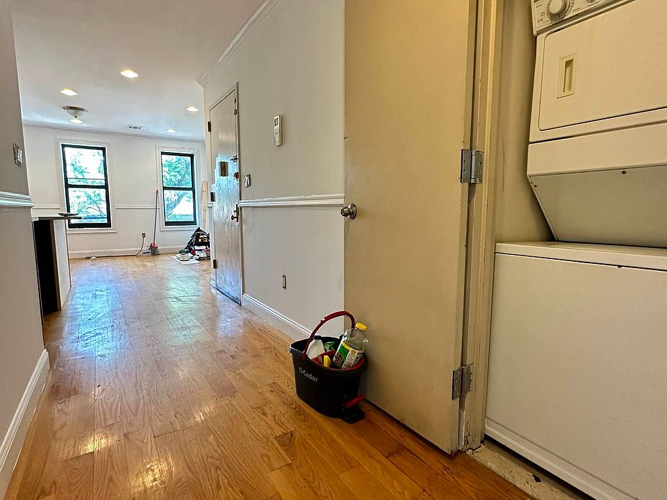 1st image of 1417 Herkimer St #2