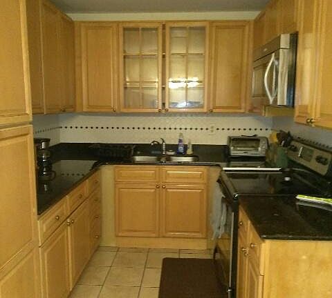 Kitchen newer cabinets