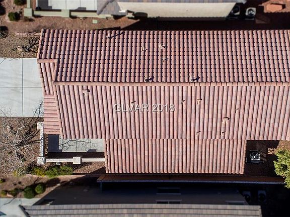 3rd image of 10834 La Florentina Ave