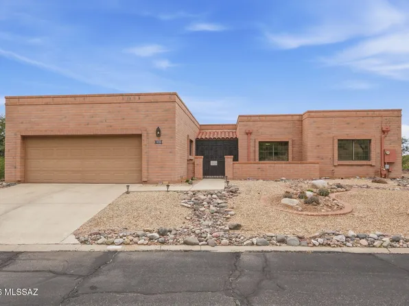 1830 W Camino Urbano, Green Valley, AZ 85622