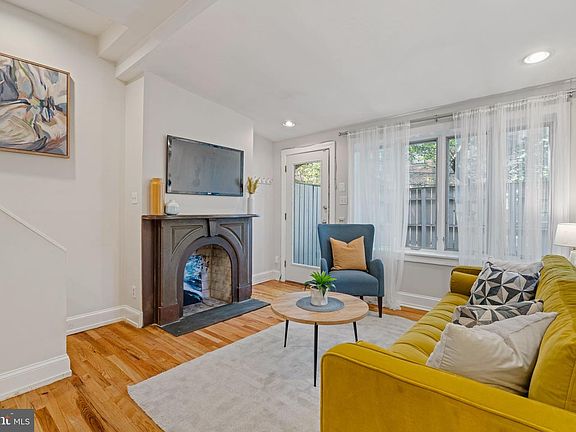 5th image of 2308 Spruce St #2310B