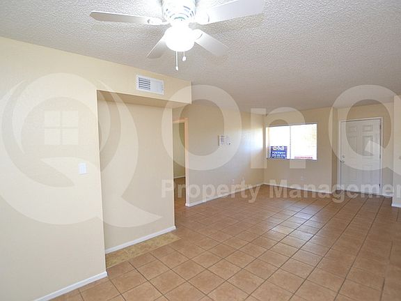 4th image of 3818 E Earll Dr APT 206