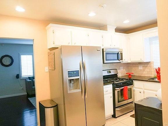 5th image of 15303 Cabell Ave