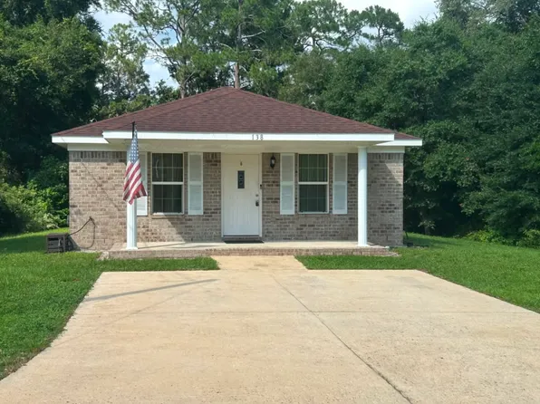 138 Adams St, Niceville, FL 32578