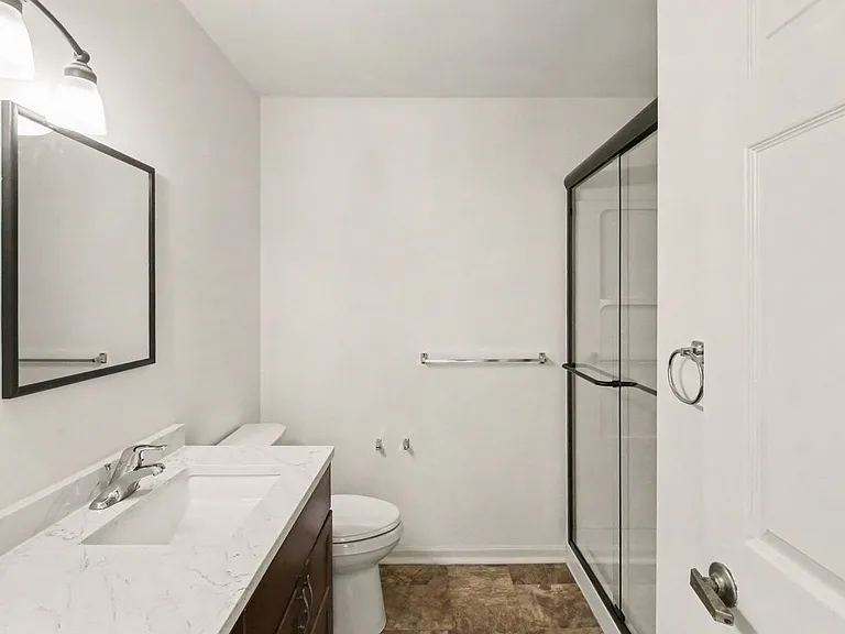 902 Dogwood Ct — Photo 16