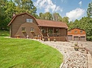 122 Country Ln, Export, PA 15632
