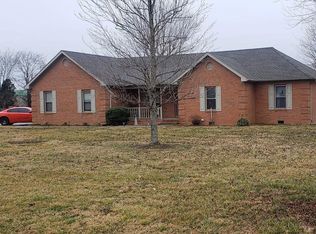 7336 Old Greenhill Rd, Bowling Green, KY 42103