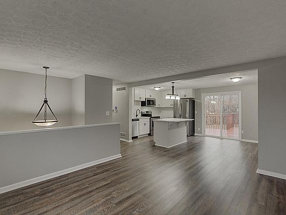 5th image of 1178 Shangrila Dr