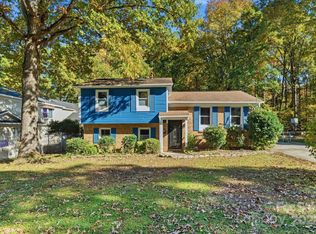 814 Dobson Dr, Charlotte, NC 28213