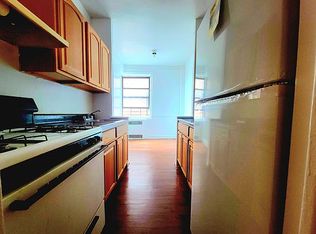 667 E 34th St APT 5N, Brooklyn, NY 11203