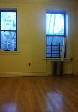 3rd image of 239 14th St APT 1L