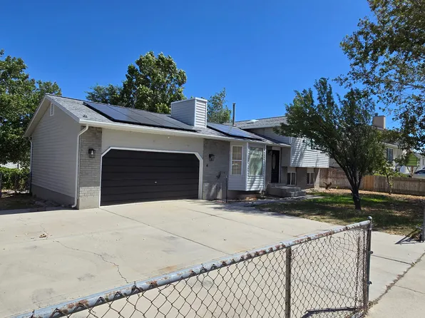 8202 W Westbury Dr S, Magna, UT 84044