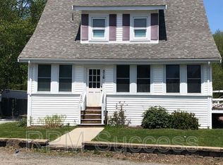 516 Middleboro Ave, East Taunton, MA 02718