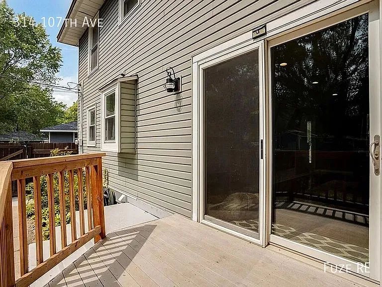 314 107th Ave NE — Photo 28