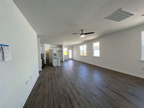 5th image of 13820 Lubeck Dr