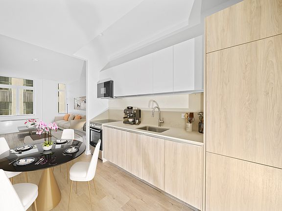 3rd image of 90 John St #1120