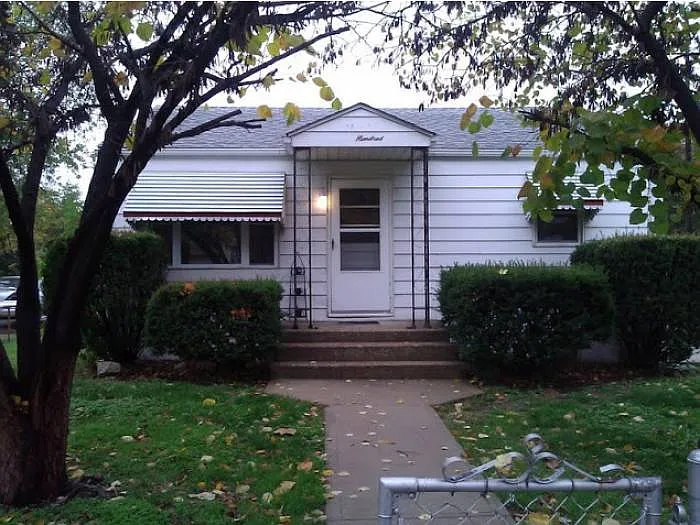 1800 Courtney Blvd photo 1